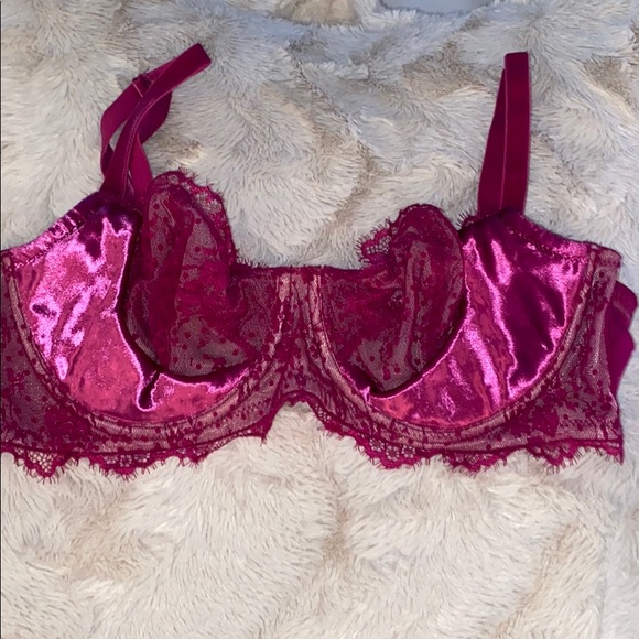 Victoria's Secret Other - Victorias Secret Dream Angels Demi Lace Velvet Bra Victoria's Secret Other - Victorias Secret Dream Angels Demi Lace Velvet Bra